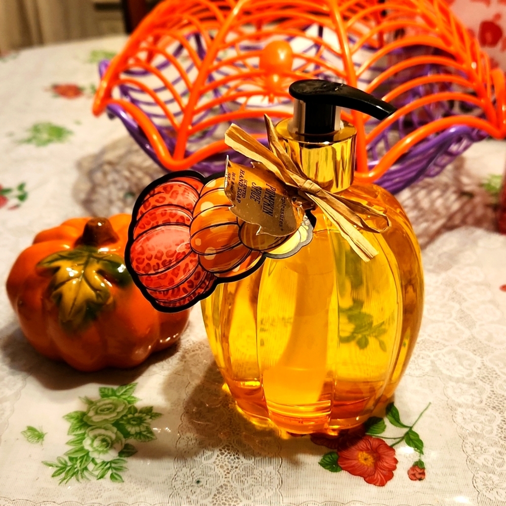 NWT PUMPKIN SPICE 🍁🎃
